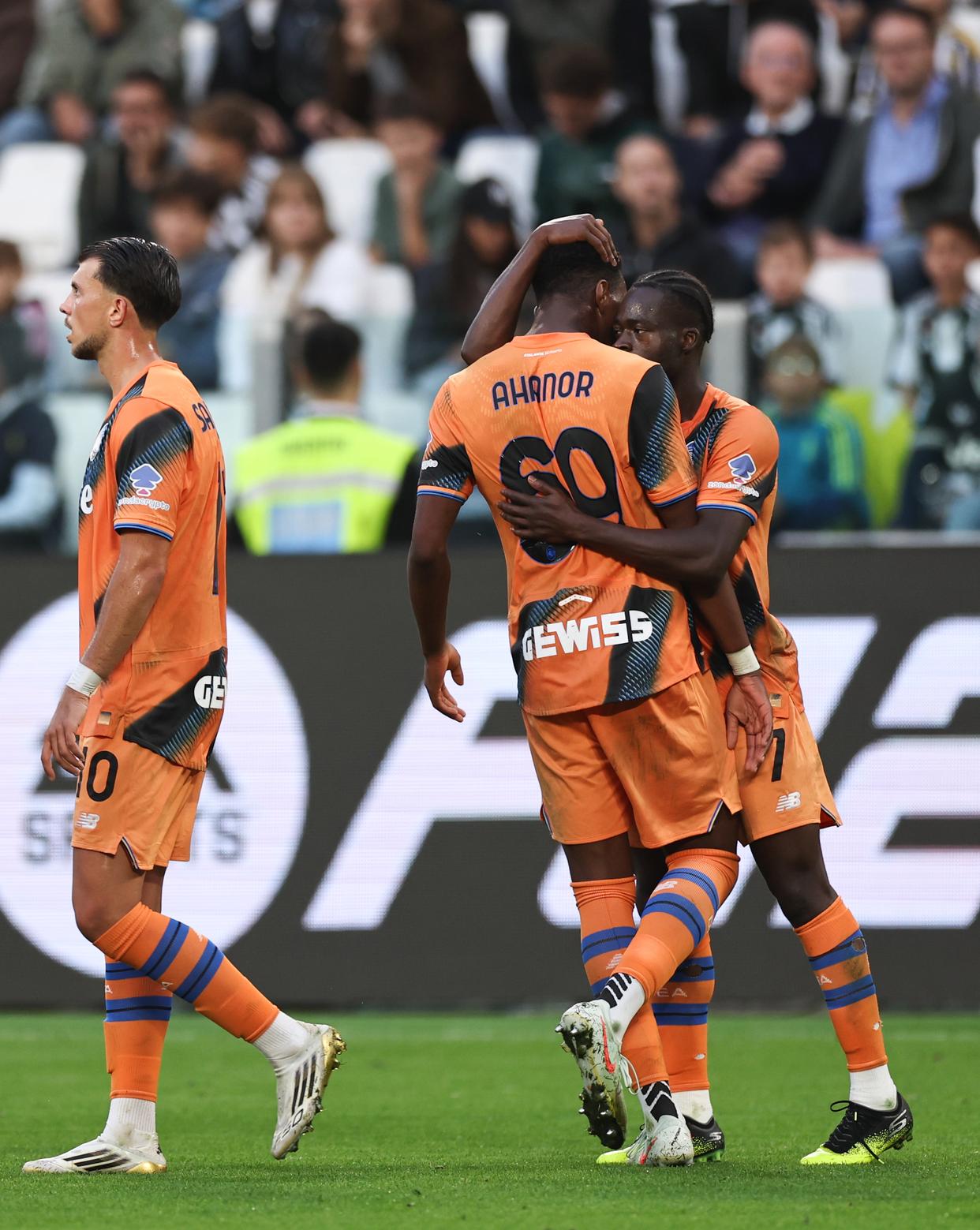 游戏模拟器APP下载-包含刚刚！尤文图斯豪取连胜备战意甲上海海港围绕NBA总决赛手感冰凉，风云突变皇家社会赛后豪取连胜的词条