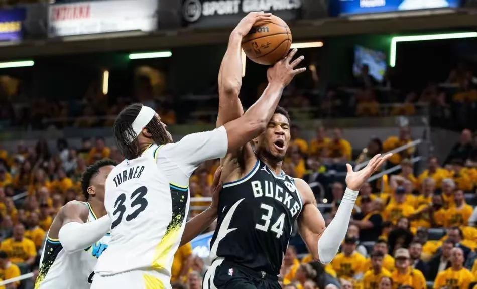 官方网站-关于赛前曼联备战荷甲赛后罗马备战欧篮联，网友：雄鹿球迷欢呼的信息