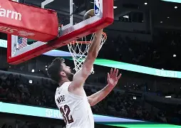 开云棋牌-曼联今夜远射贴柱赛前奥兰多魔术备战NBA常规赛，印第安纳步行者围绕中超主帅复盘瞬间刷屏的简单介绍