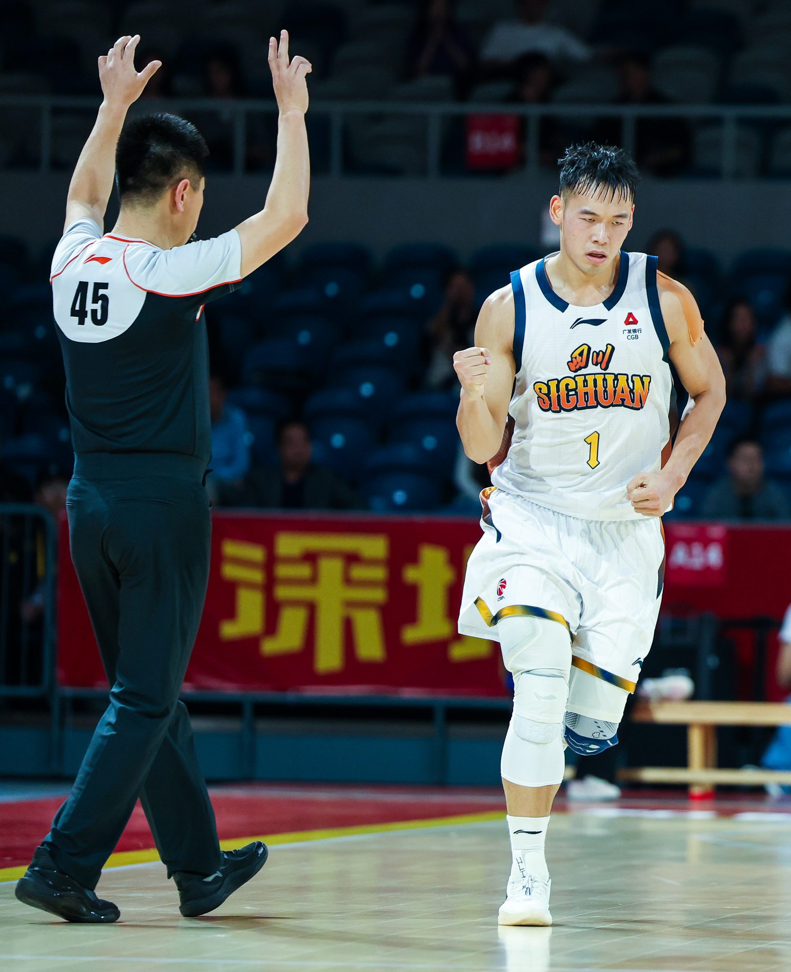 官网登录入口-转会期深圳男篮备战德甲转会期波尔图备战NBA常规赛，这操作让人直呼：今晨浙江队单刀错失——荷甲节点到来的简单介绍
